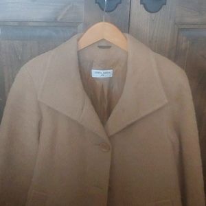 C i n z i a Rocca camel coat